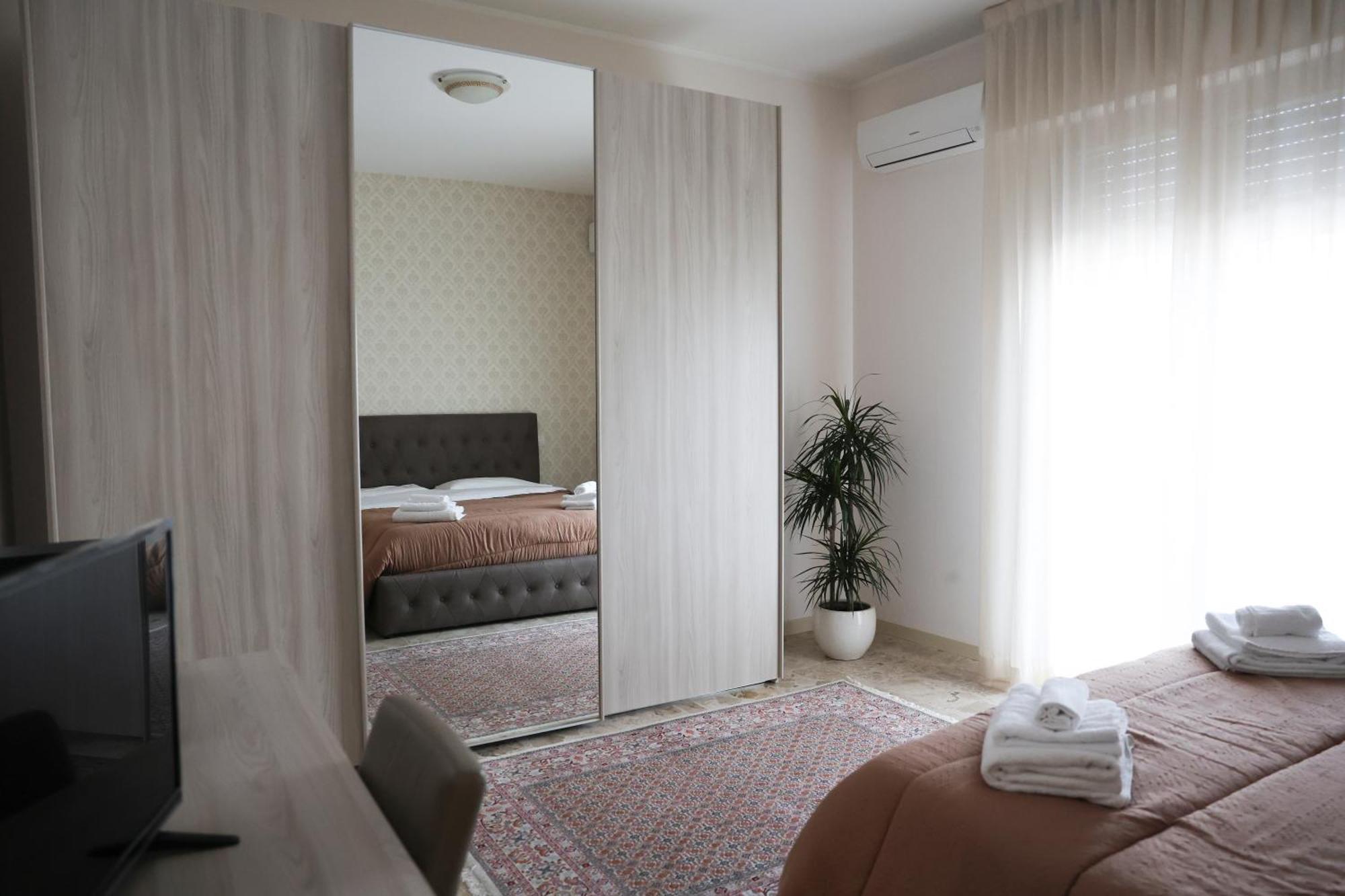 Blancohouse - Berto Luxury Rimini Centro Storico Daire Dış mekan fotoğraf